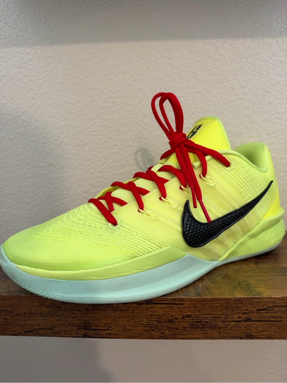 Nike men’s Sabrina 3 9.5 - Picture 3 of 10